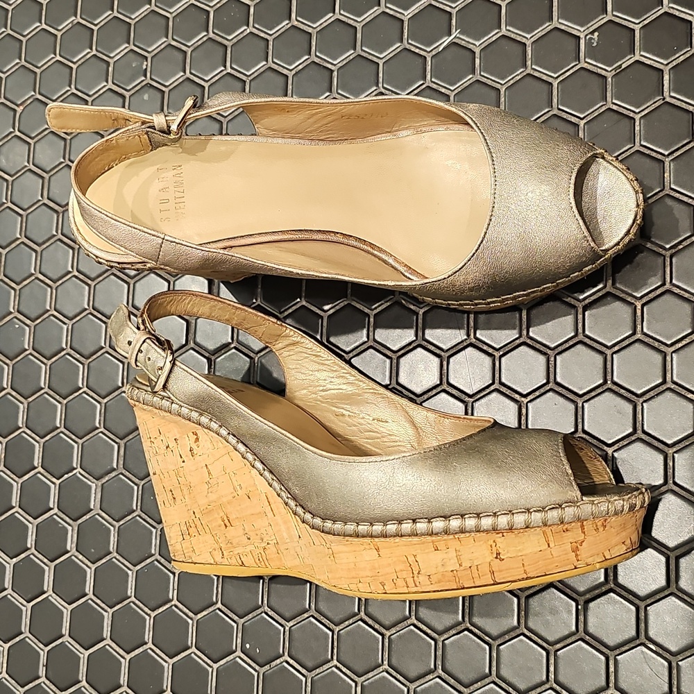 STUART WEITZMAN gold leather cork wedges peep toes